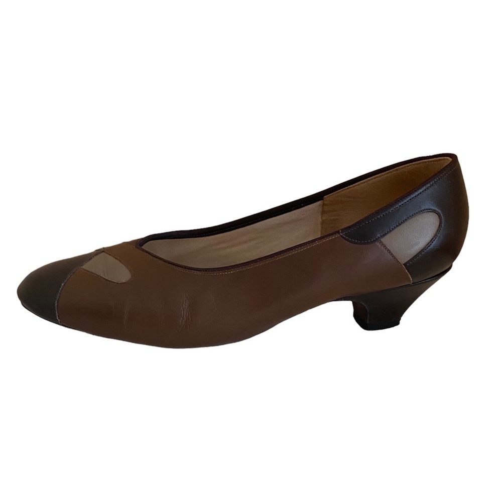 Naturalizer Leather Pump Woman Size 8.5 Two Tone Block Heal Almond Toe Neutral